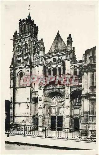 Cartes postales moderne Gisors Cathedrale Grand Portail et Tour du Nord