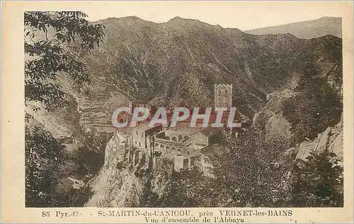 Ansichtskarte AK St Martin du Canigou pres Vernet les Bains vue d'ensemble de l'Abbaye