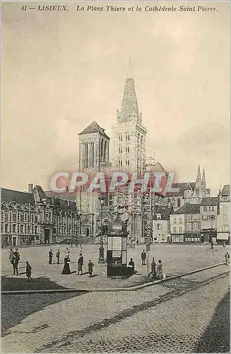 Cartes postales Lisieux La Place Thiers e la Cathedrale Saint Pierre