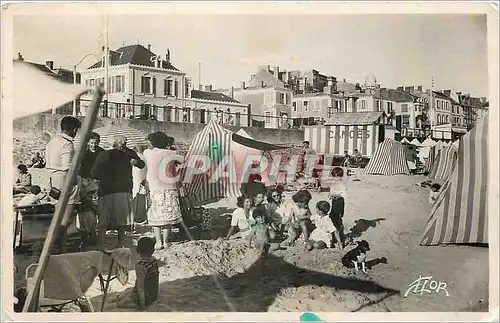 Cartes postales moderne les Sables d'Olonne(Vendee) la Plage