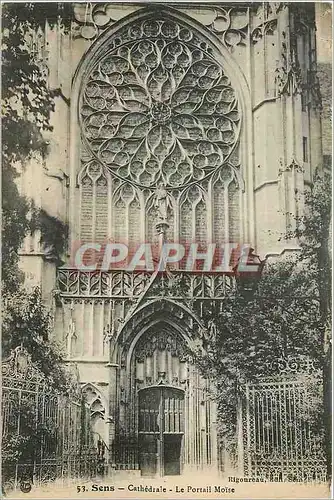 Cartes postales 53 sens cathedrale le portail moise