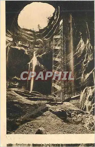 Cartes postales Escalier du puits de Padirac