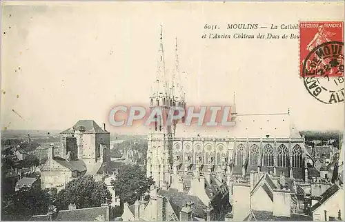 Ansichtskarte AK Moulins la cathedrale et l ancien chateau des ducs de bou