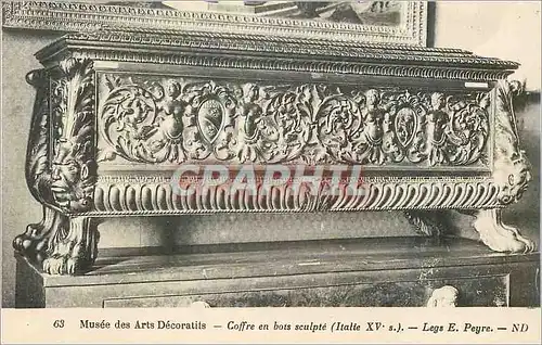 Cartes postales Musee des Arts Decoratifs Coffre en Bots Sculpte (Italie XVe S)