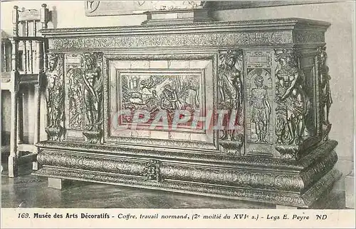 Cartes postales Musee des Arts Decoratifs Coffre travail Normand (2 e Moitie du XVIe s) Legs E Peyre ND