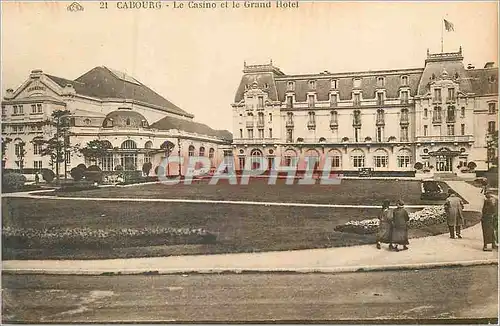 Cartes postales Cabourg le Casino et le Grand Hotel