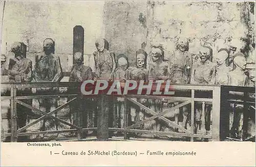 Cartes postales Caveau de St Michel (Bordeaux) Famille Empoisonnee