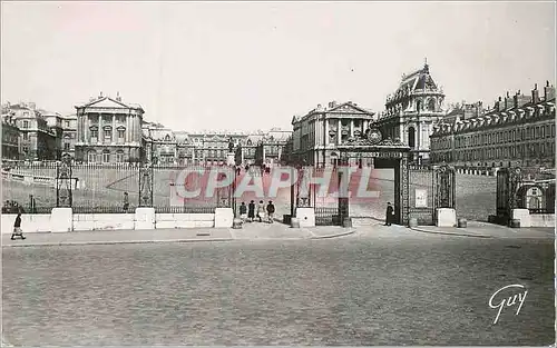 Cartes postales moderne Versailles et ses Merveilles le Chateau les Grilles la Cour des Ministres et la Facade Principal