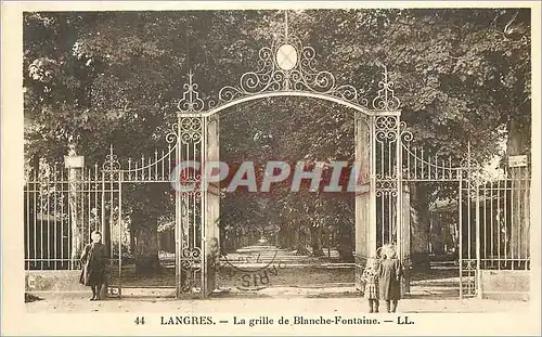 Cartes postales Langres la Grille de Blanche Fontaine