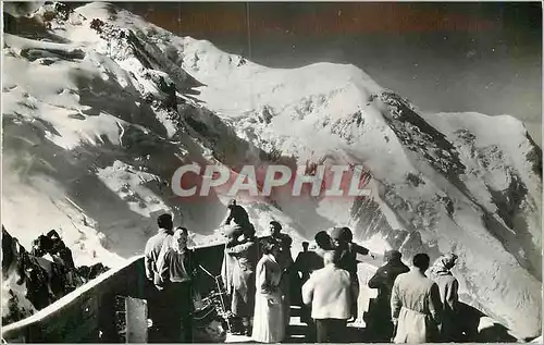 Cartes postales moderne Le Mont Blanc (4807m) Vu de la Gare Superieur du Teloferique de l'Aiguille du Midi Vallee Blanch