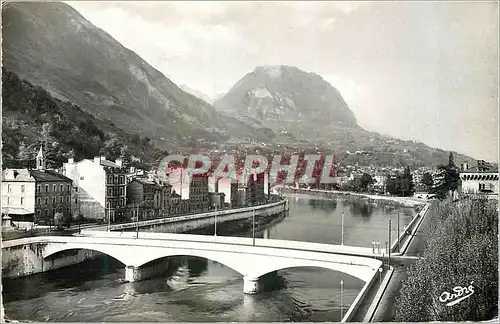 Cartes postales moderne Les Belles Alpes Francaises Grenoble Pont de la Citadelle L'Isere et le Saint Eynard (Alt 1320 m