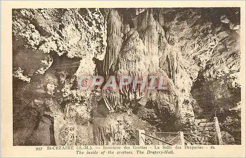 Cartes postales St Cesaire (AM) Interieur des Grottes la Salle des Draperies