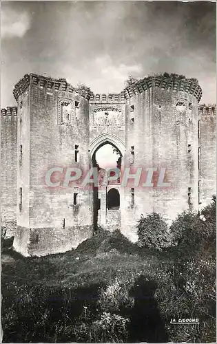 Cartes postales moderne la Ferte Milon (Aisne) Ruines du Chateau Demantele par Henri IV en 1594