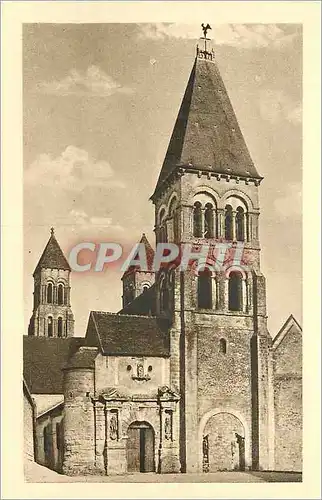 Ansichtskarte AK Morienval (Oise) Facade de l'Eglise Notre Dame