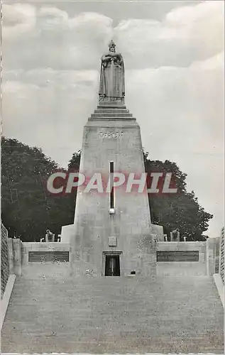 Moderne Karte Verdun et les Champs de Bataille Statue du Monument aux Soldats de Verdun Militaria