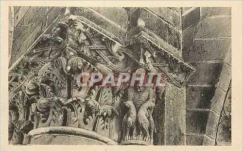 Cartes postales Eglise de Cunault (M et L) Pilier 11 Feuillages Stylisees et Personnages Chevauchant deux Animau