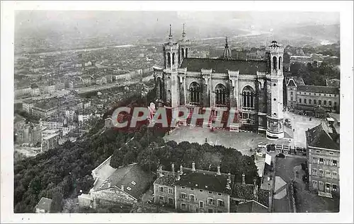 Cartes postales moderne Lyon Basilique de Fourviere et la Ville