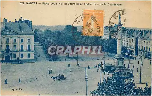 Ansichtskarte AK Nantes Place Louis XVI et Cours Saint Andre Pris de la Cathedrale Tramway