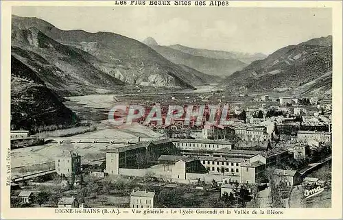 Cartes postales Digne Les Bains (B A) Vue Generale Le Lycee Gassendi et la Valee de la Bleone Les Plus Beaux Sit