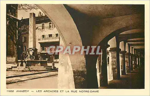 Ansichtskarte AK Annecy Les Arcades et la Rue Notre Dame