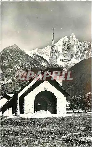 Cartes postales moderne Chamonix Mont Blanc Chapelle des Praz Aiguilles du Dru et Verte