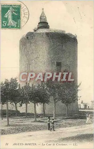 Cartes postales Aigues Mortes La Cour de Constance