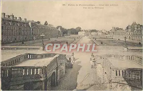 Cartes postales Palais de Fontainebleau Cour des Adieux Vue de la Terrasse