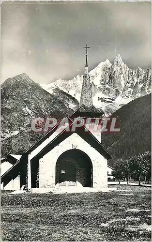 Cartes postales moderne Chamonix Mont Blanc Chapelle des Praz Aiguilles du Dru et Verte