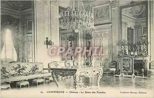 Ansichtskarte AK Compiegne Le Chateau Salon des Familles