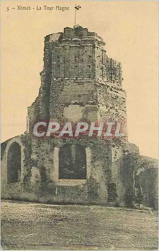 Cartes postales Nimes La Tour Magne