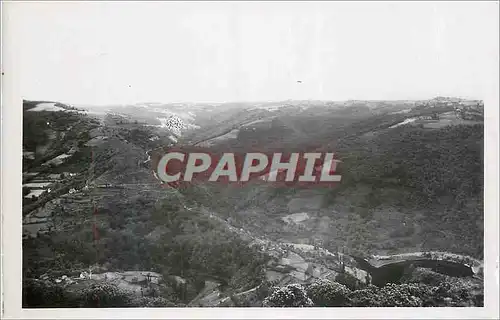 Cartes postales moderne La Peyrugue (Cantal) Panorama sur la Vallee du Goul