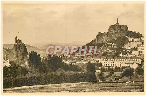 Cartes postales le Puy (Haute Loire)les Rochers St Michel d'Aiguilhe et Corneille