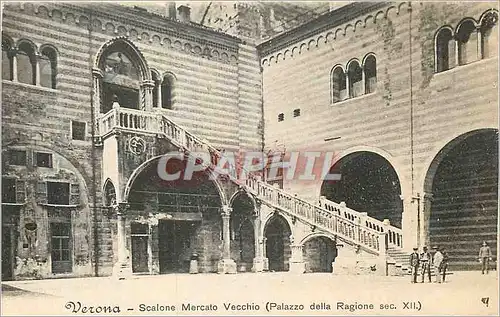 Cartes postales Verona Scalone Mercato Vecchio (Palazzo della Ragione sec XII=