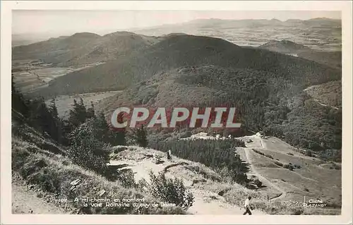 Cartes postales moderne la Voie Romaine du Puy de Dome a mi Chemin en Montant