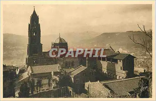 Cartes postales le Puy (Haute Loire) Basilique de N D du Puy Vue Laterale
