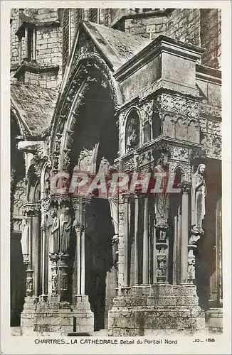 Cartes postales moderne Chartres la cathedrale detail du portail nord