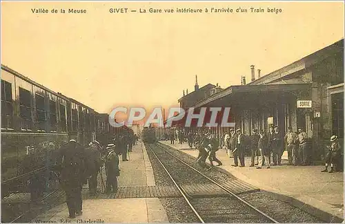 REPRO Vallee de la meuse givet la gare vue interieure a l arrivee d un train belge