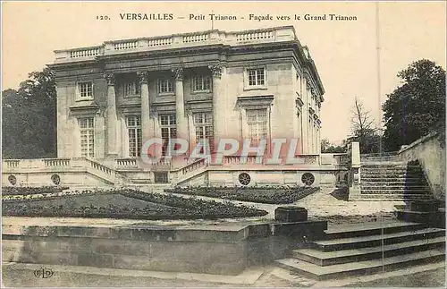 Ansichtskarte AK 120 versailles petit trianon facade vers le grand trianon