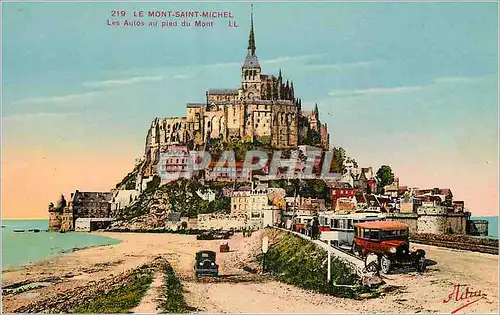 Cartes postales 219 le mont saint michel les aulos au pied du mont Automobile
