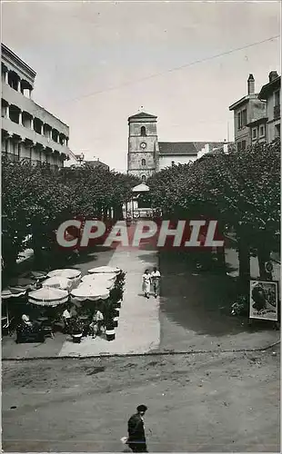 Cartes postales moderne Nos Belles Pyrenees Hendaye Place de la Republique