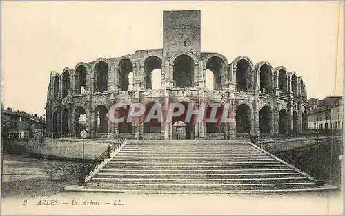 Cartes postales Arles Les Arenes