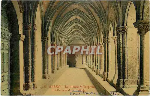 Cartes postales Arles Le Cloitre St Trophime La Galerie du XIe Siecle
