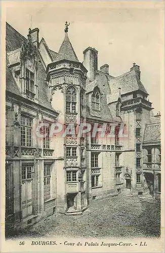 Ansichtskarte AK Bourges Cour du Palais Jacques Coeur