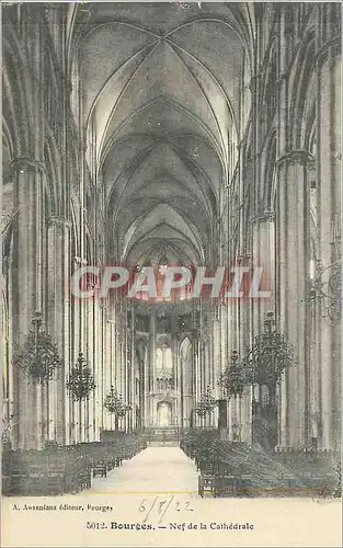 Ansichtskarte AK Bourges Nef de la Cathedrale