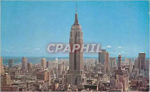 Cartes postales moderne Uptown Skyline Showing Empire State DLDG New York City