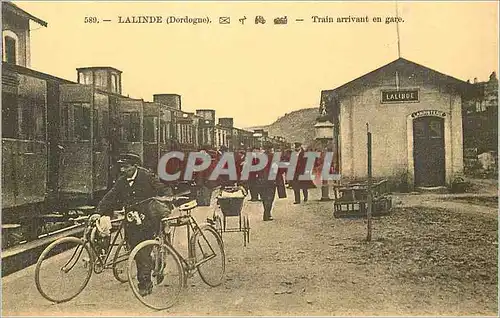 REPRO Lainde (Dordogne) Train Arrivant en Gare