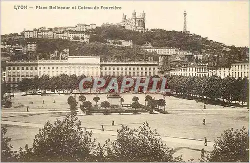 Cartes postales Lyon Place Bellecour et Coteau de Fourviere