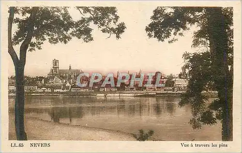 Cartes postales Nevers vue a Travers les Pins