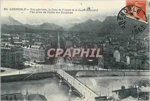 Ansichtskarte AK Grenoble Vue Generale le Pont de France et le Cours St Andre vue Prise du Jardin des Dauphins