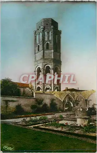 Moderne Karte Charroux (vienne) La Tour Octogonale dite de Charlemagne vue du Jardin de l'Ancienne Abbaye